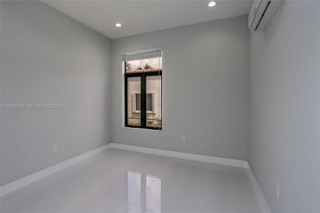 5126 SW 57th Ave, Miami, FL 33155