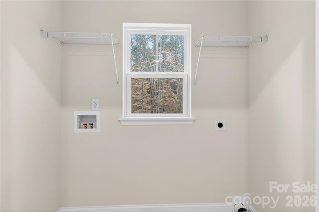 140 Meadowfall Lane, Troutman, NC 28166