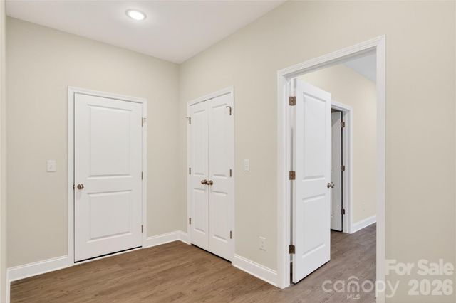 140 Meadowfall Lane, Troutman, NC 28166