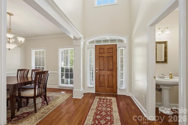 1740 30th Avenue Drive NE, Hickory, NC 28601