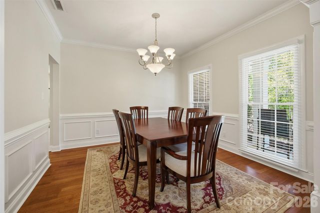 1740 30th Avenue Drive NE, Hickory, NC 28601