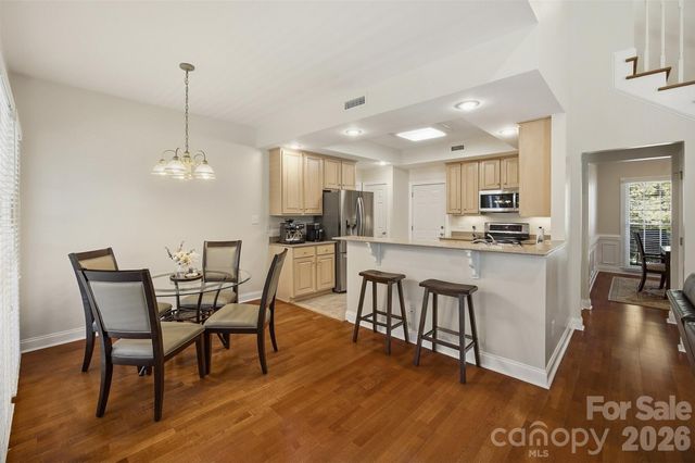 1740 30th Avenue Drive NE, Hickory, NC 28601