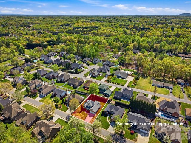 1740 30th Avenue Drive NE, Hickory, NC 28601