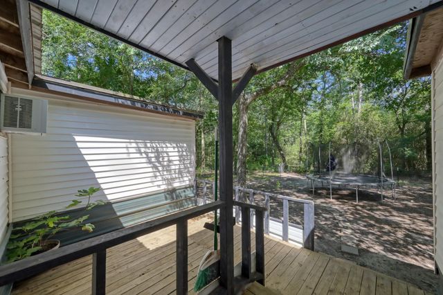 263 Travis Lane, Trinity, TX 75862