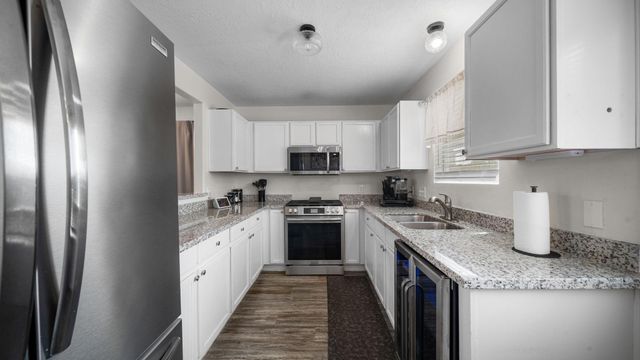 15027 Sunset Creek Drive, Humble, TX 77396