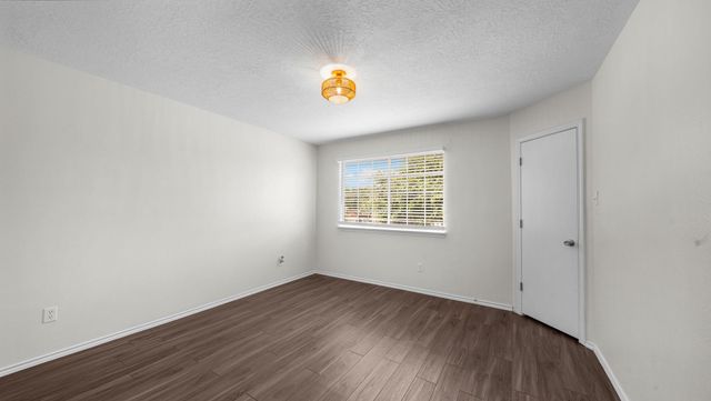 15027 Sunset Creek Drive, Humble, TX 77396