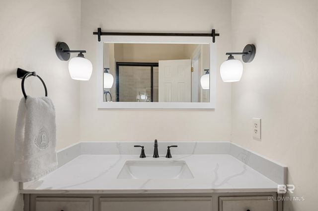 1437 E Regency Oaks Drive, Mobile, AL 36609