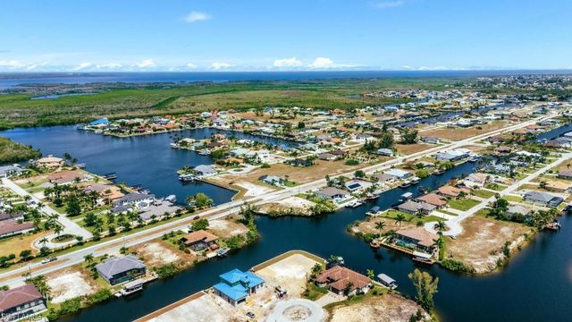 931 Old Burnt Store RD N, Cape Coral, FL 33993