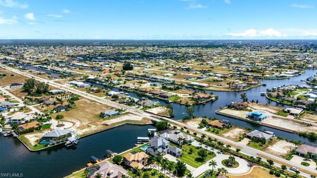 931 Old Burnt Store RD N, Cape Coral, FL 33993