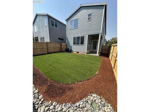 13856 Sw 175th Ave, Tigard, OR 97140