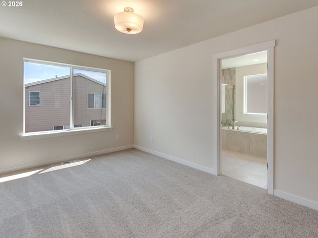 13856 Sw 175th Ave, Tigard, OR 97140