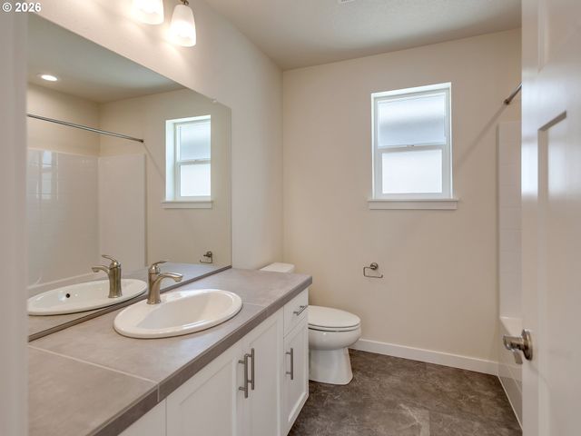 13856 Sw 175th Ave, Tigard, OR 97140