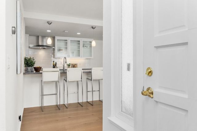 107 Cedarcrest Place, Los Gatos, CA 95032