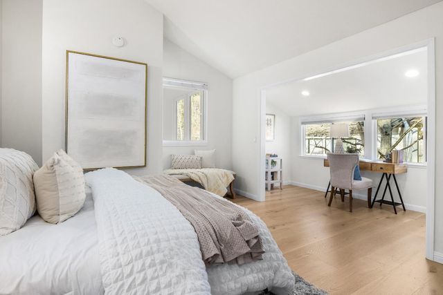 107 Cedarcrest Place, Los Gatos, CA 95032