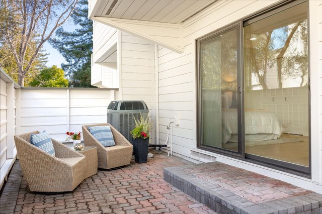 107 Cedarcrest Place, Los Gatos, CA 95032