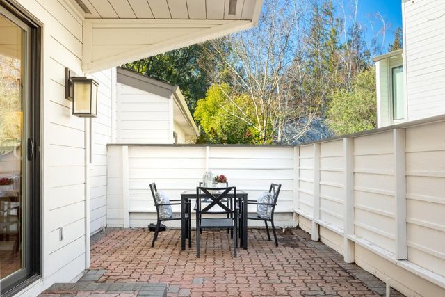 107 Cedarcrest Place, Los Gatos, CA 95032