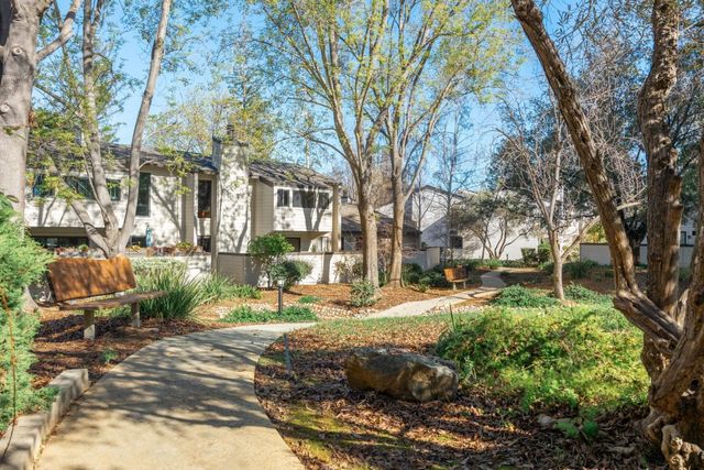 107 Cedarcrest Place, Los Gatos, CA 95032