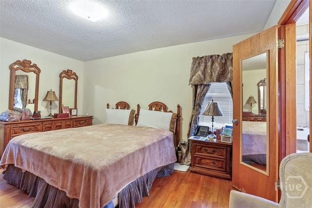 1724 Stuyvesant Street, Savannah, GA 31405