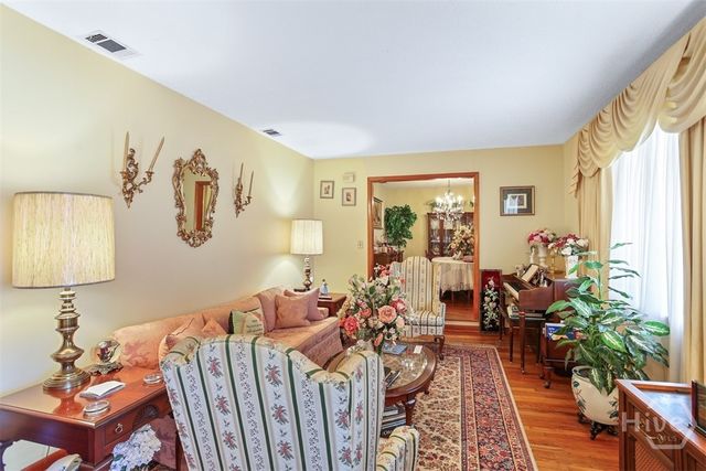 1724 Stuyvesant Street, Savannah, GA 31405