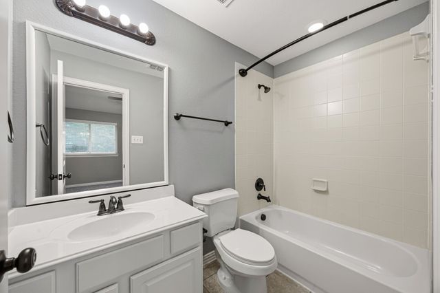 2107 Parkvista Court, Wylie, TX 75098