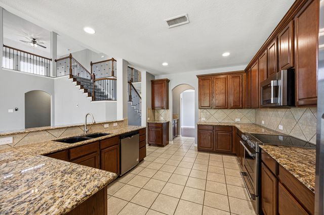 2107 Parkvista Court, Wylie, TX 75098