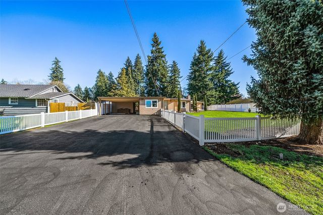 2406 10th Avenue, Milton, WA 98354
