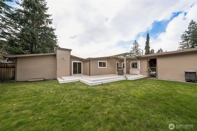 2406 10th Avenue, Milton, WA 98354