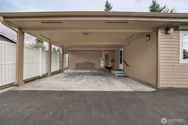 2406 10th Avenue, Milton, WA 98354