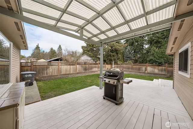 2406 10th Avenue, Milton, WA 98354