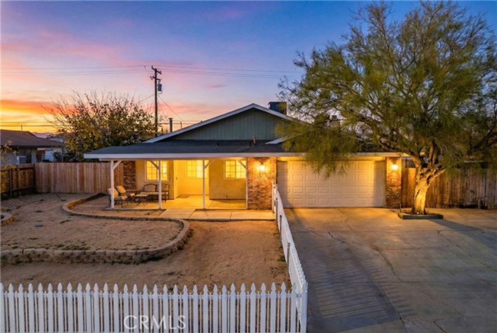 8811 Satinwood, California City, CA 93505