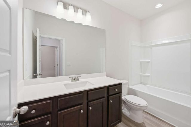 1612 Dover Creek Lane, Lawrenceville, GA 30045