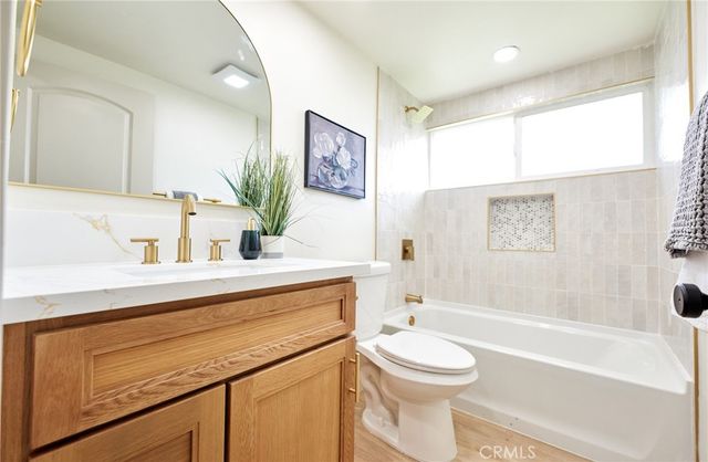 1126 E Ada, Glendora, CA 91741