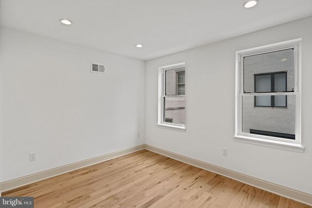 739 EARP ST, Philadelphia, PA 19147