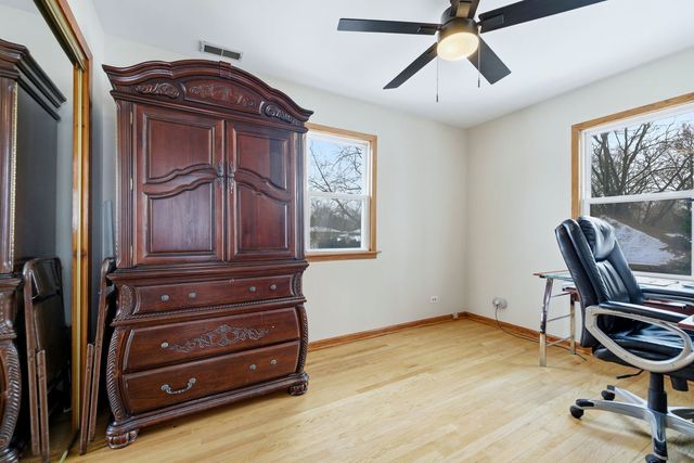 4007 N Washington Street, Westmont, IL 60559