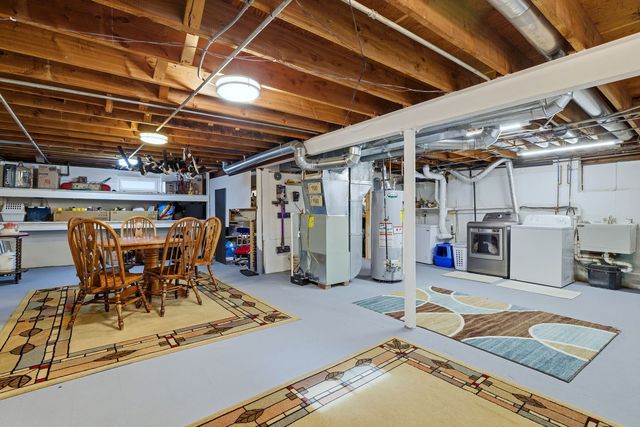 4007 N Washington Street, Westmont, IL 60559