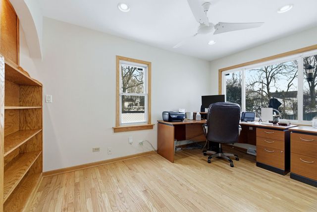 4007 N Washington Street, Westmont, IL 60559