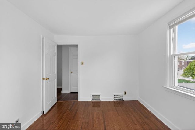 153 EARL LN, Hatboro, PA 19040