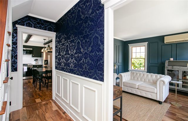 5 Cherry Street, Newport, RI 02840