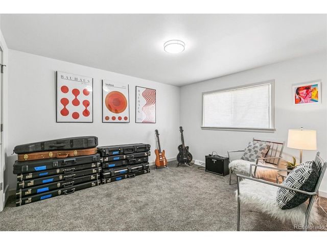 3151 S Holly Pl, Denver, CO 80222