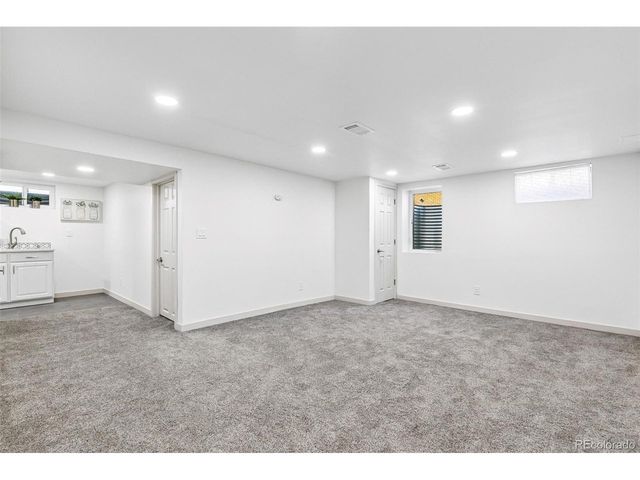 3151 S Holly Pl, Denver, CO 80222