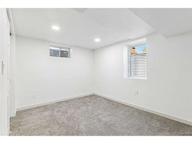 3151 S Holly Pl, Denver, CO 80222