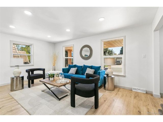 3151 S Holly Pl, Denver, CO 80222