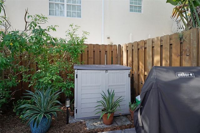 1415 Miami Road H, Fort Lauderdale, FL 33316