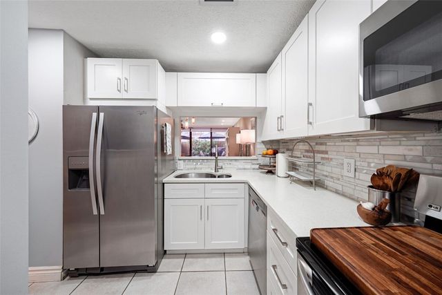 1415 Miami Road H, Fort Lauderdale, FL 33316