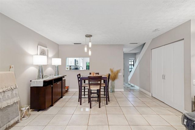 1415 Miami Road H, Fort Lauderdale, FL 33316