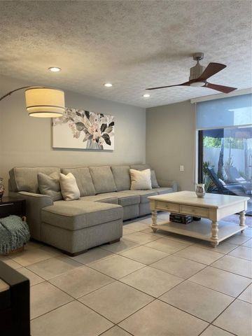 1415 Miami Road H, Fort Lauderdale, FL 33316