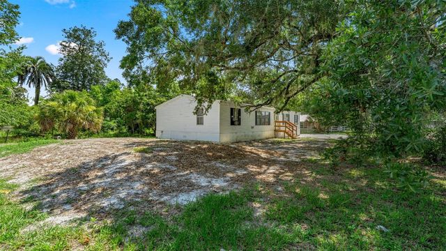 10530 PROSPECT AVENUE, Hampton, FL 32044