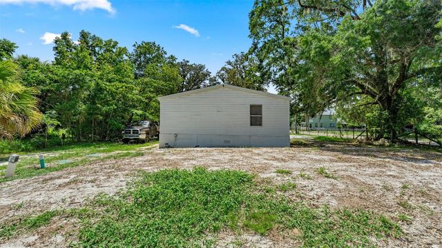 10530 PROSPECT AVENUE, Hampton, FL 32044
