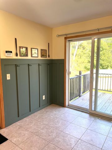 4660 E Lansing Road, Bancroft, MI 48414