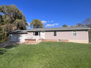 4660 E Lansing Road, Bancroft, MI 48414